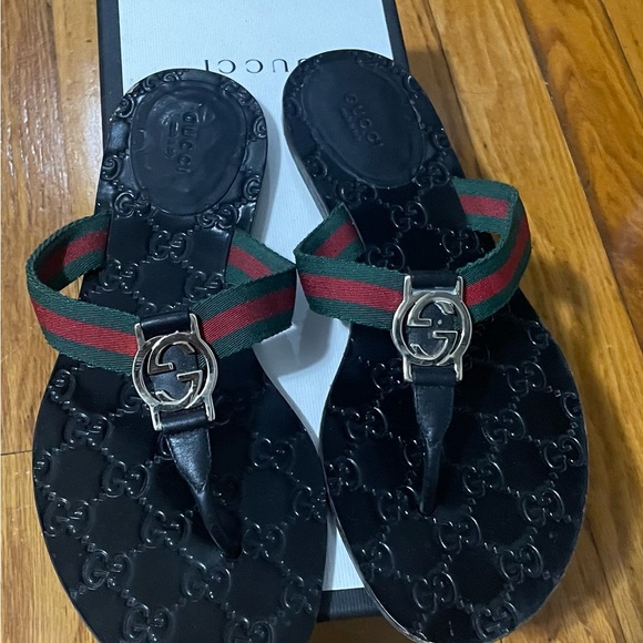 “Authentic” Gucci Sandals - Picture 2 of 2